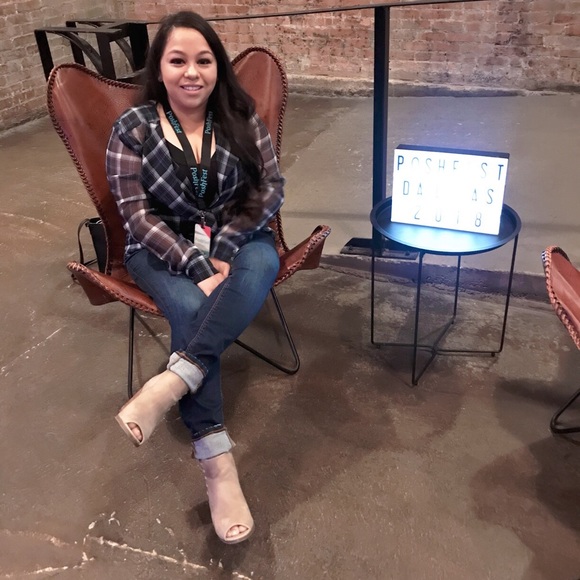 Hi, my name is Veronica! - Picture 3 of 8